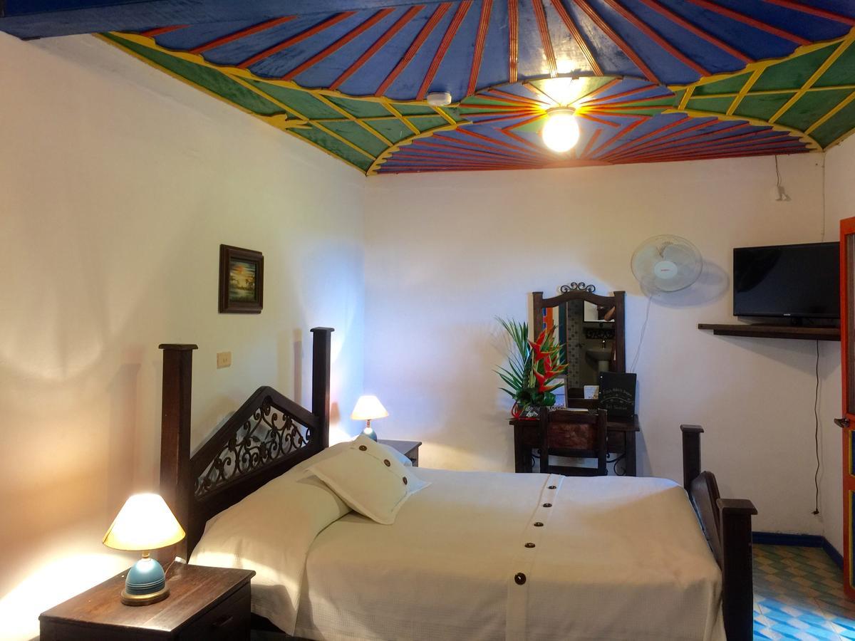 Hotel Bosques Del Saman Alcala Quimbaya Exteriör bild
